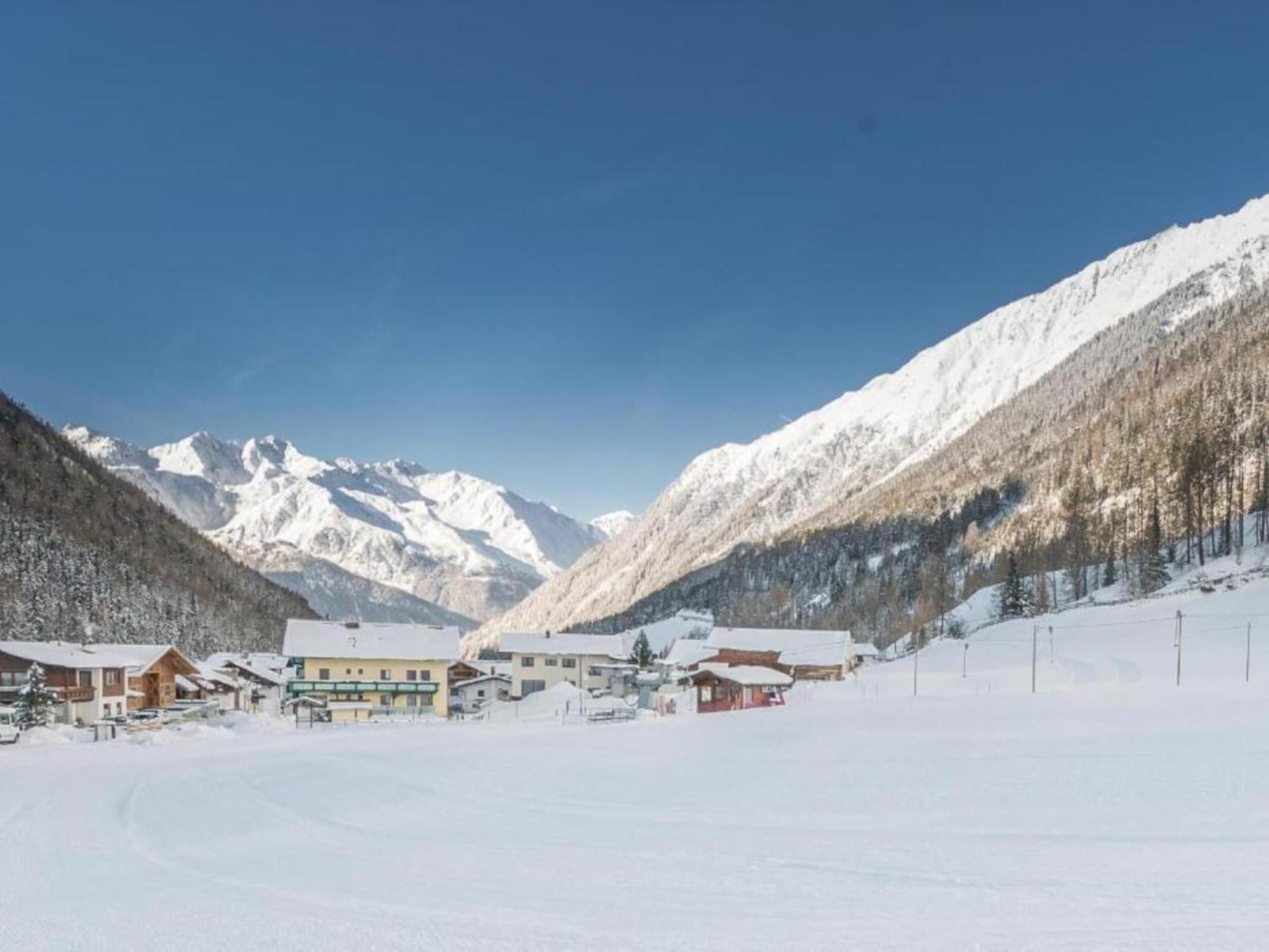 Apartment In The Stubai Valley With A Balcony Neustift im Stubaital Exterior photo